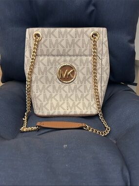 Michael Kors Beige Logo Chain-Handle Shoulder Bag
